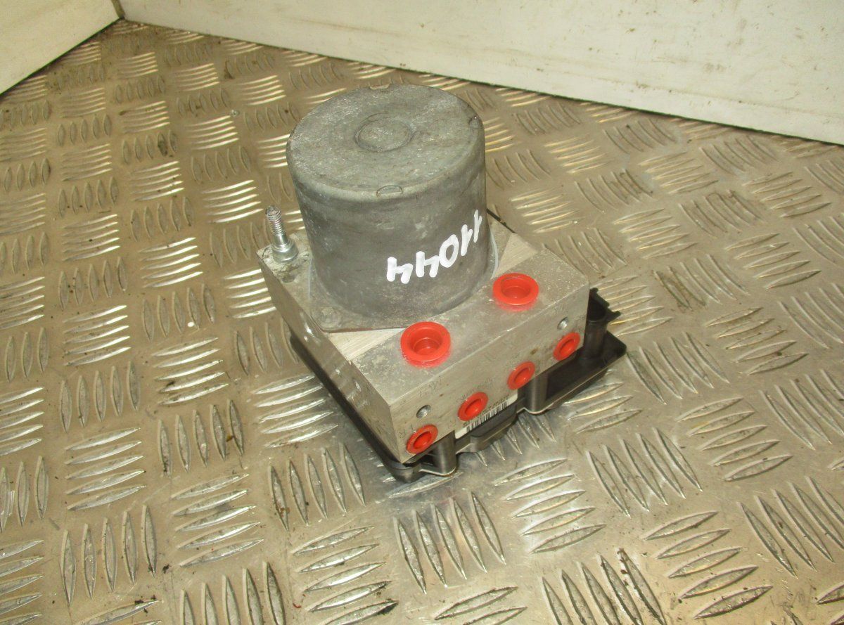 0265251490 ABS hydraulic unit / pump TOYOTA AVENSIS (T270) (2009-2018)