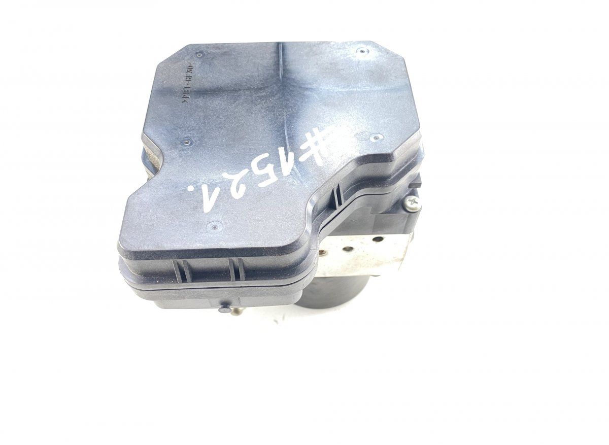 133800-8060 ABS hydraulic unit / pump LEXUS GS III (2005-2011)