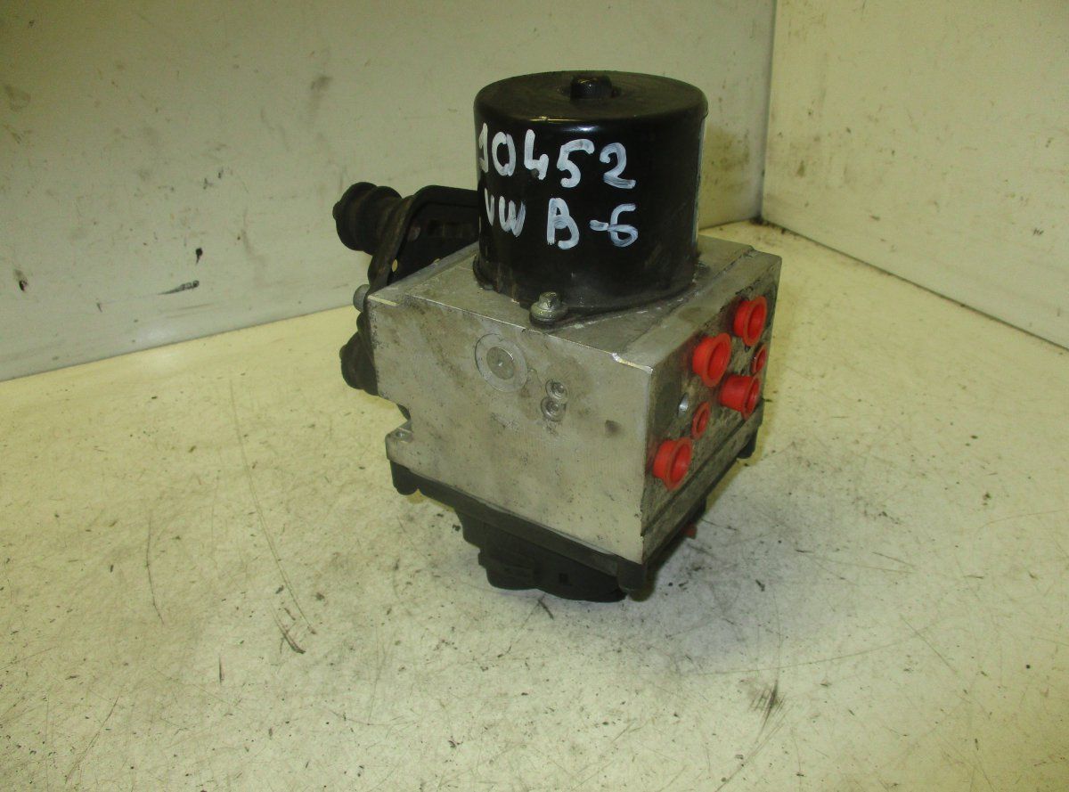 ABS hydraulic unit / pump VW PASSAT B6 (3C) (2005-2010)