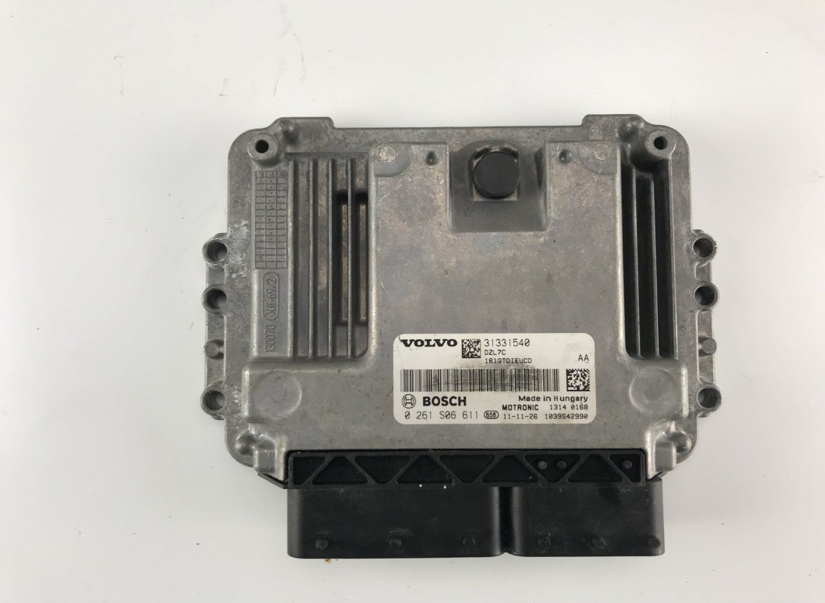 0261S06611 Engine Control Unit / module (ECU) VOLVO S60 II / V60 I (2010-2018)