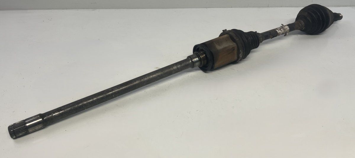 31607545126 7545126 Drive Shaft Front Right                                    BMW X6 (E71, E72) (2008-2014)