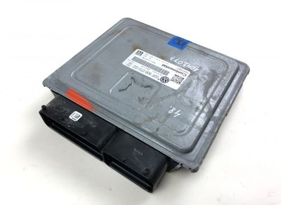 5WP44821 Unité de commande moteur (ECU) VW Polo V (6R, 6C, 61) (2009-2017)