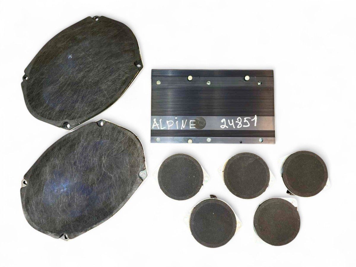 M0674023010 26777Q P05064982AJ 52851560AA 05064359AB 05064982AJ Set of loudspeakers LANCIA THEMA II (LX) (2011-2014)