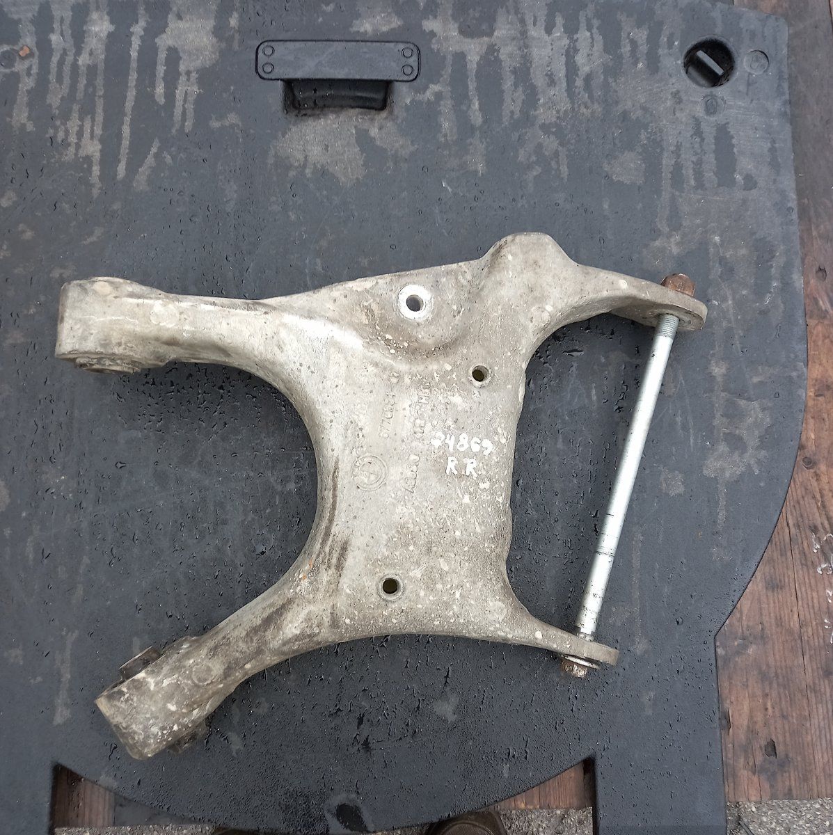 677095407 33326770951 33326770952 Rear Axle Track Control Arm Lower Rear right BMW X5 (E70) (2007-2013)