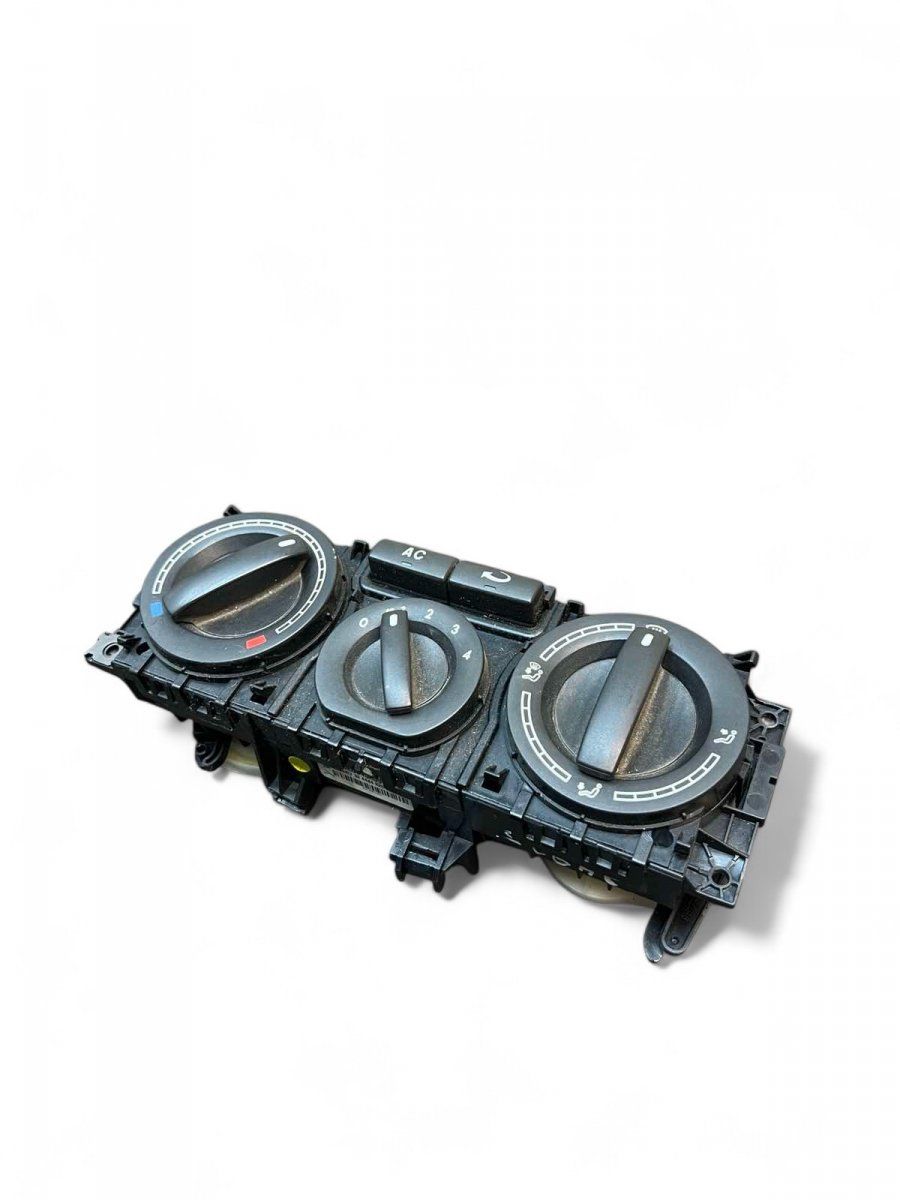 7H0820045AJ9B9 7H0820045AJ9 7H0820045AJ 7H0820045A 7H0820045 Heater control panel VW TRANSPORTER T5 / MULTIVAN (7H, 7E, 7J) (2003-2015)