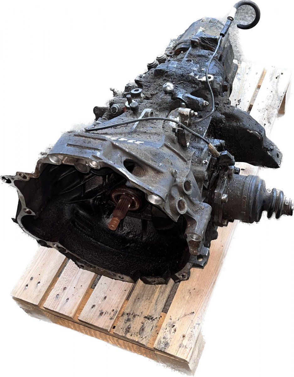 Gearbox AUDI A6 (C4) (1994-1997)