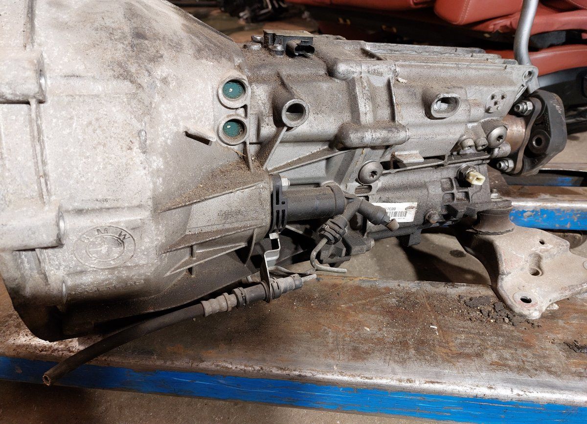Gearbox BMW 1 (E81, E82, E87, E88) (2003-2013)