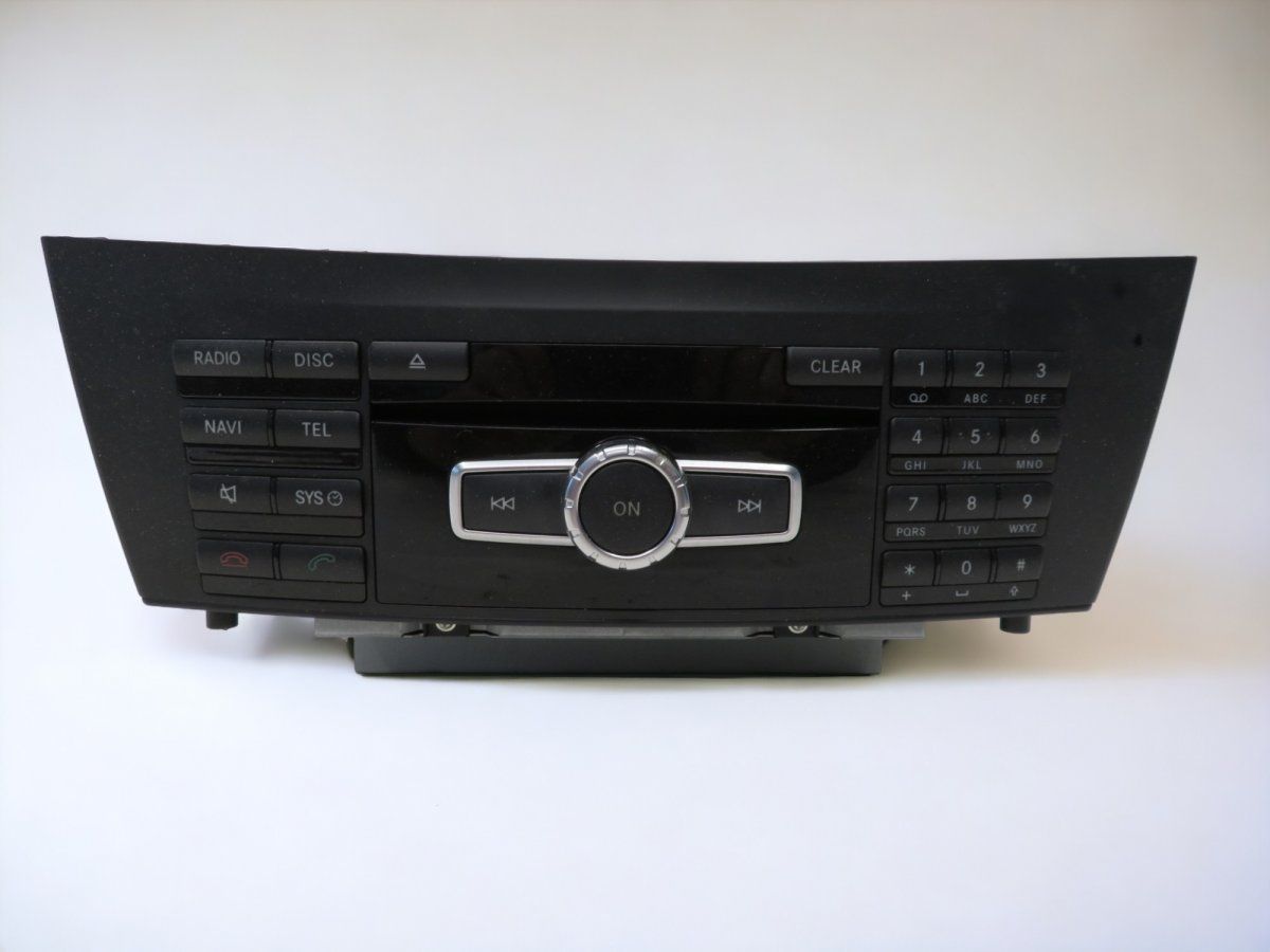 A2049003211 A2049013503 A1669025604 A2049009214 Radio MERCEDES-BENZ C-CLASS (W204) (2007-2013)