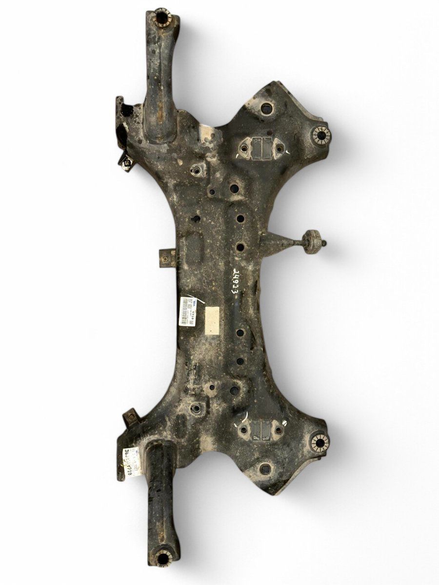 62400H8510 62400H8000 Front Axle Beam KIA STONIC (YB) (2017-)