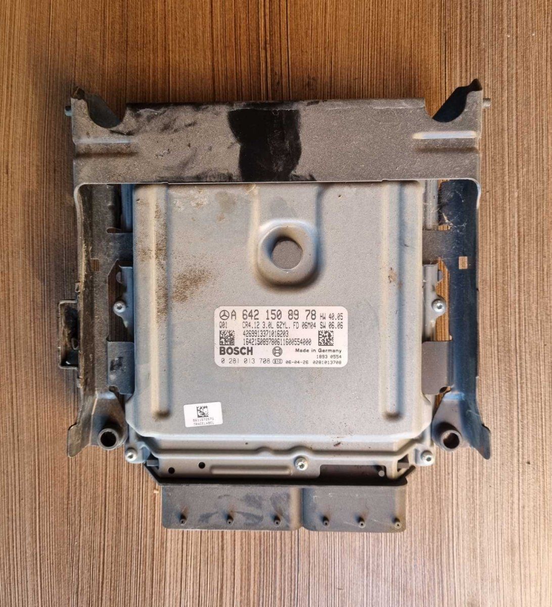 0281013708 Engine Control Unit / module (ECU) MERCEDES-BENZ CLS (C219) (2004-2010)