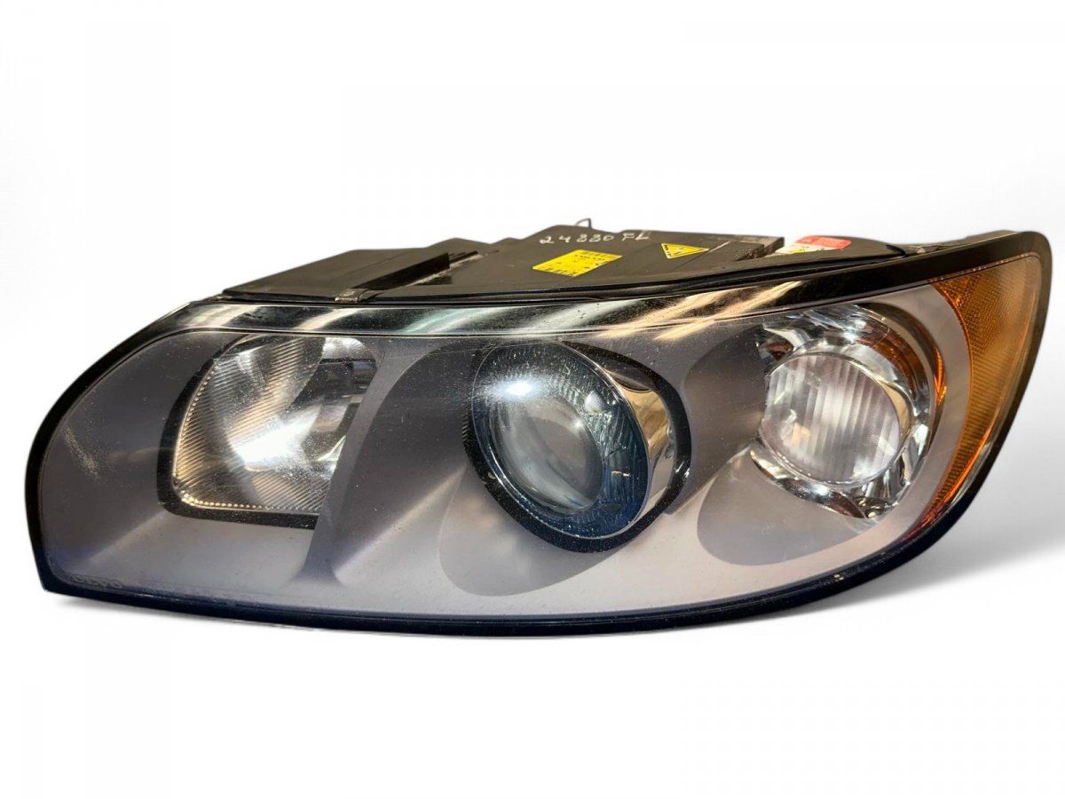 31335242 Headlight left VOLVO S40 / V50 / C30 / C70 (MS, MW) (2004-2012)