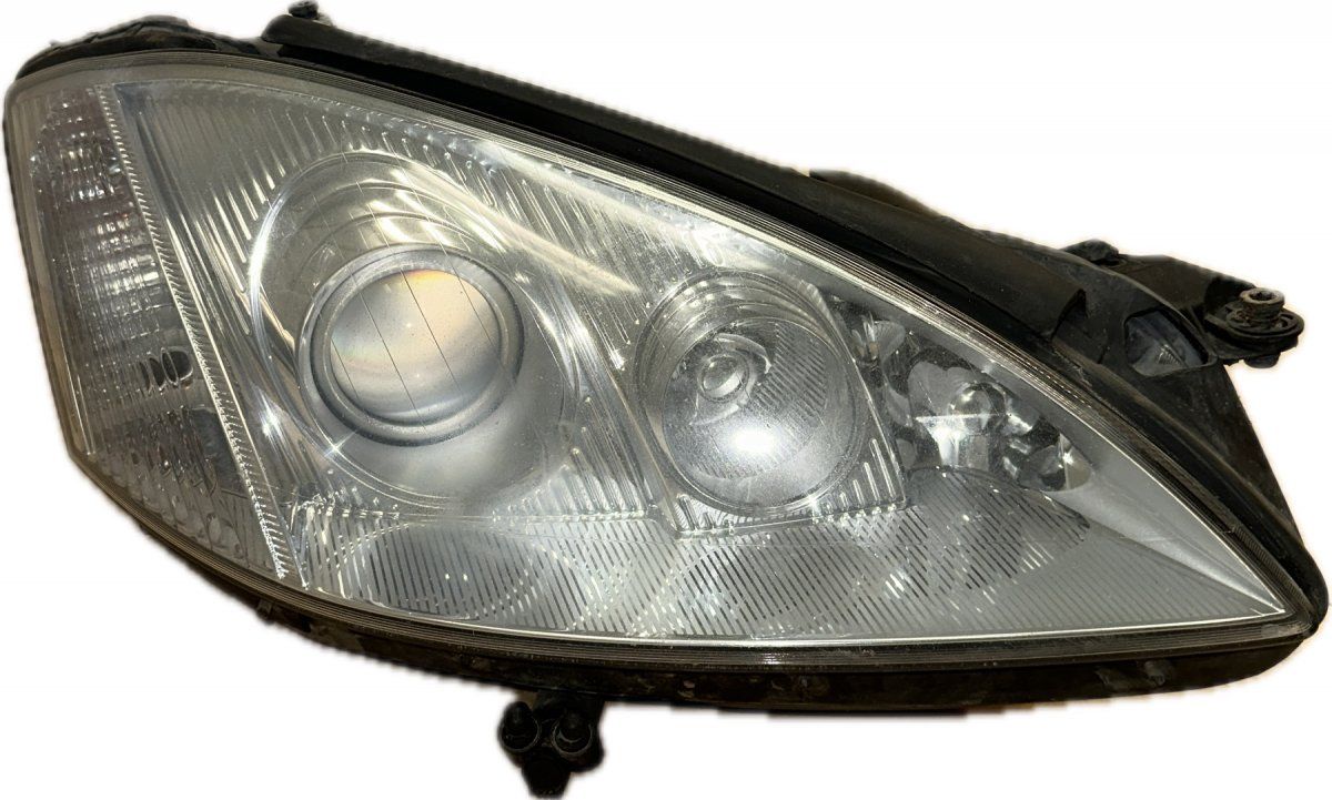 1301016113 A2218203261 Headlight right MERCEDES-BENZ S-CLASS (W221) (2005-2013)