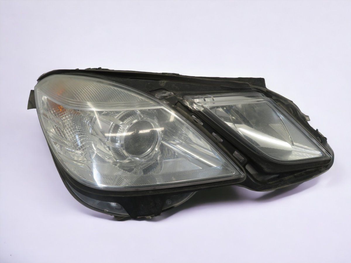 A2128200261 2128200261 A2128208261 2128208261 Headlight right MERCEDES-BENZ E-CLASS (W212) (2009-2016)