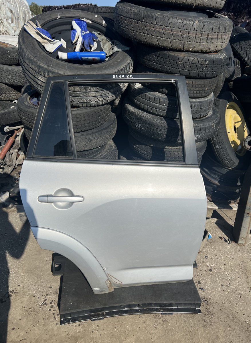 6700342131 6168142060B1 6168142901 Door Rear Right TOYOTA RAV 4 III (XA30) (2005-2012)
