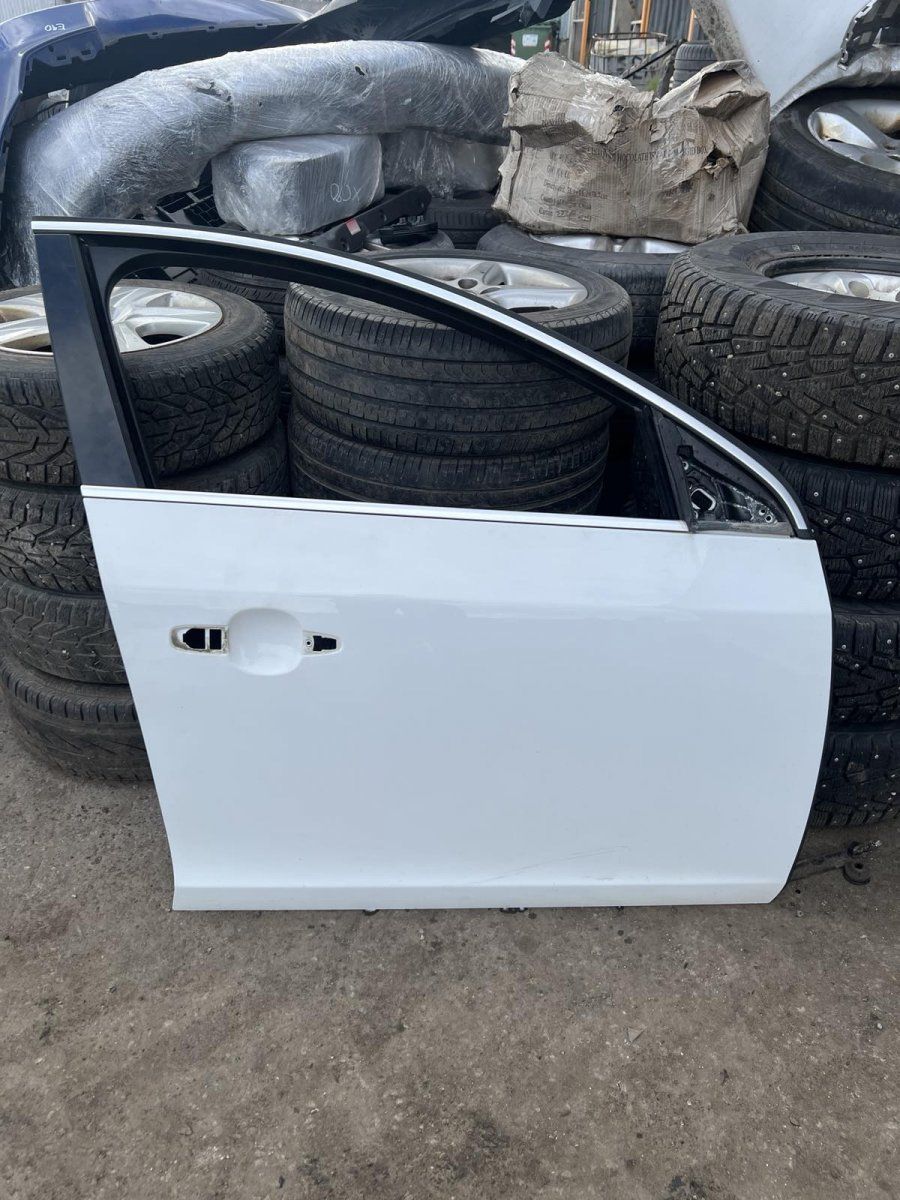 Door Front Right VOLVO S60 II / V60 I (2010-2018)
