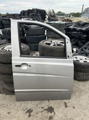Door Front Right MERCEDES-BENZ VITO / VIANO (W639) (2003-2014)