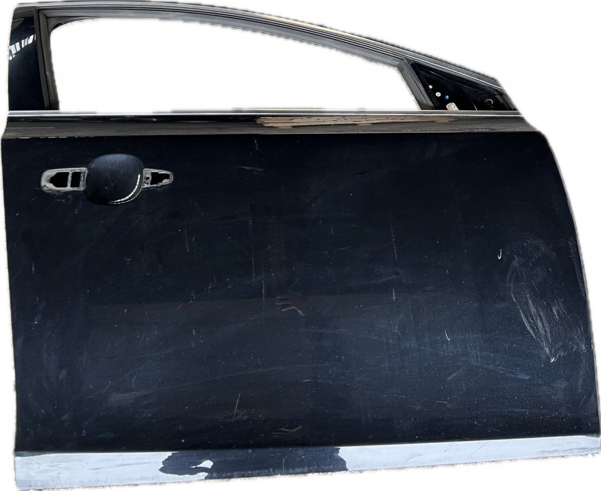 Door Front Right VOLVO V40 (2012-2019)