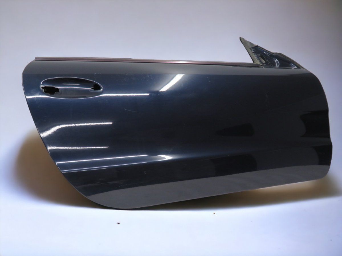A2307200605 A1718175820 Door Front Right MERCEDES-BENZ SL-CLASS (R230) (2001-2012)