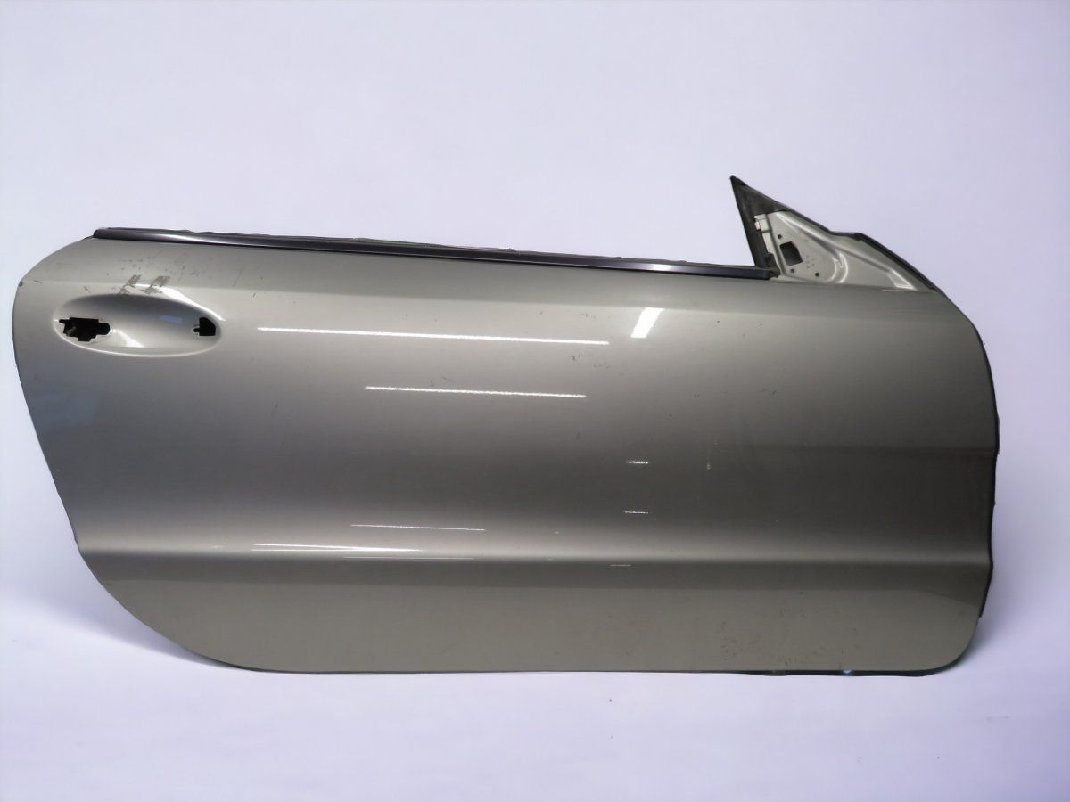 A2307200605 A2307200446 Door Front Right MERCEDES-BENZ SL-CLASS (R230) (2001-2012)