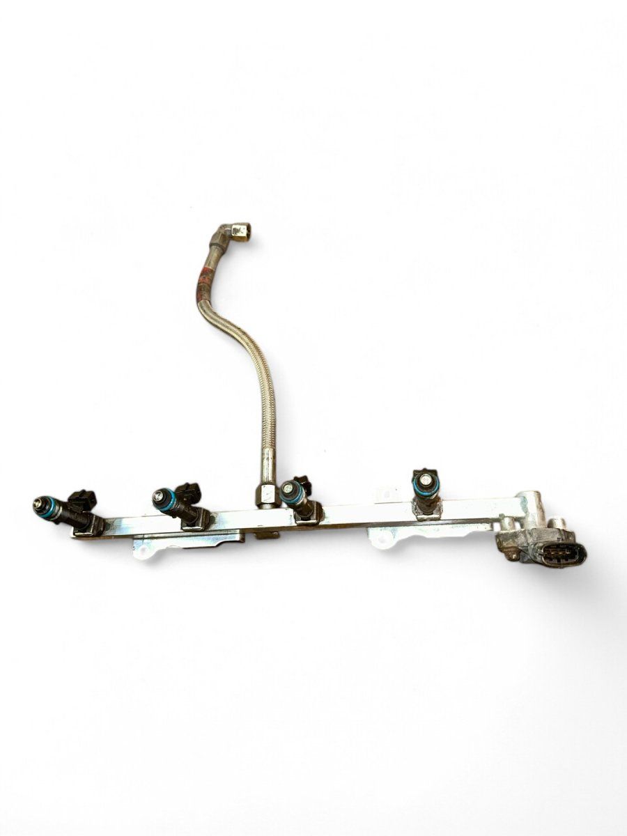 93192964 55576400 55564020 55559358 55564754 Fuel Distributor / fuel rail OPEL ZAFIRA B (A05) (2005-2014)