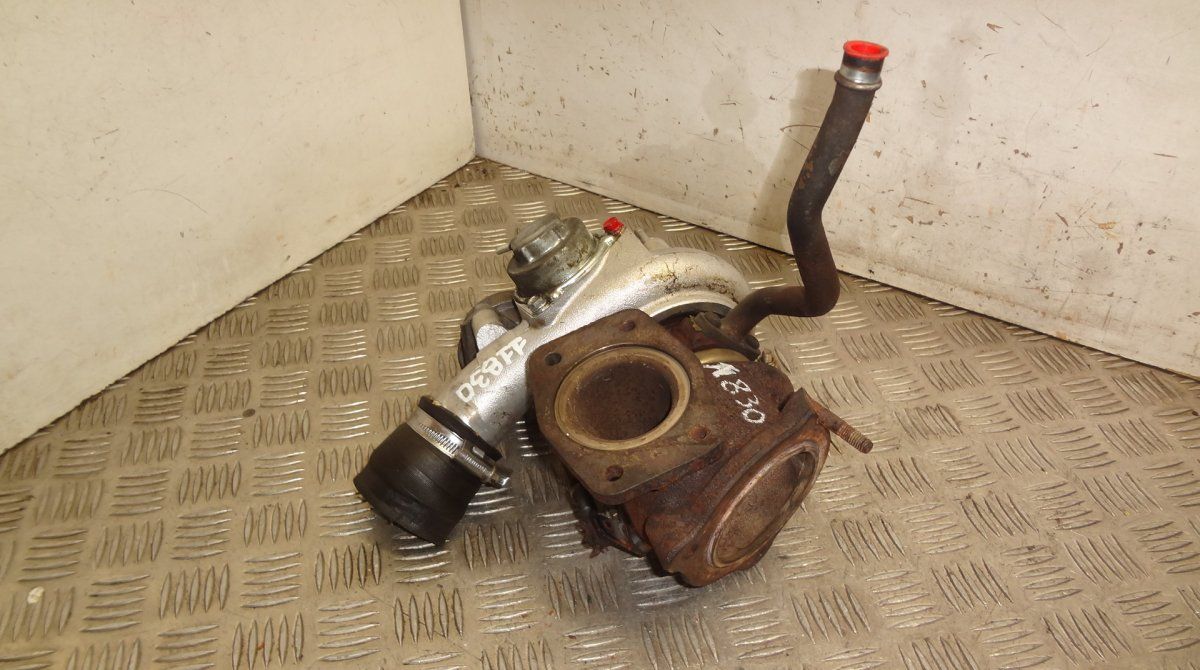 TD04L-14T 49377-06213 Turbocharger VOLVO V70 II / XC70 I (P80) (2000-2007)