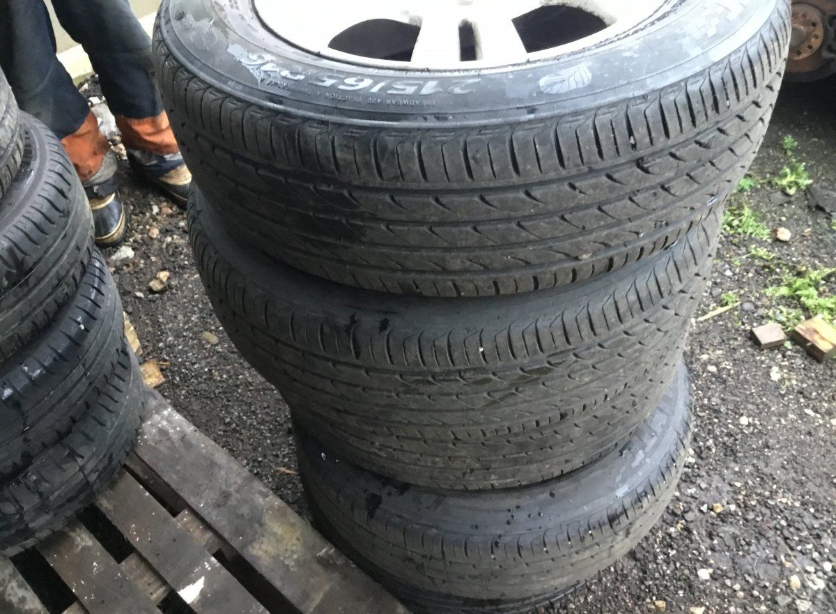 Rim set With Tyres 4 pcs KIA SPORTAGE II (JE, KM) (2004-2010)