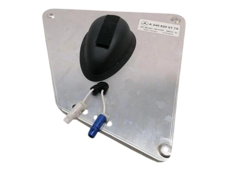 MAYBACH 57 W240 Aerial / Antenna A2408200175
