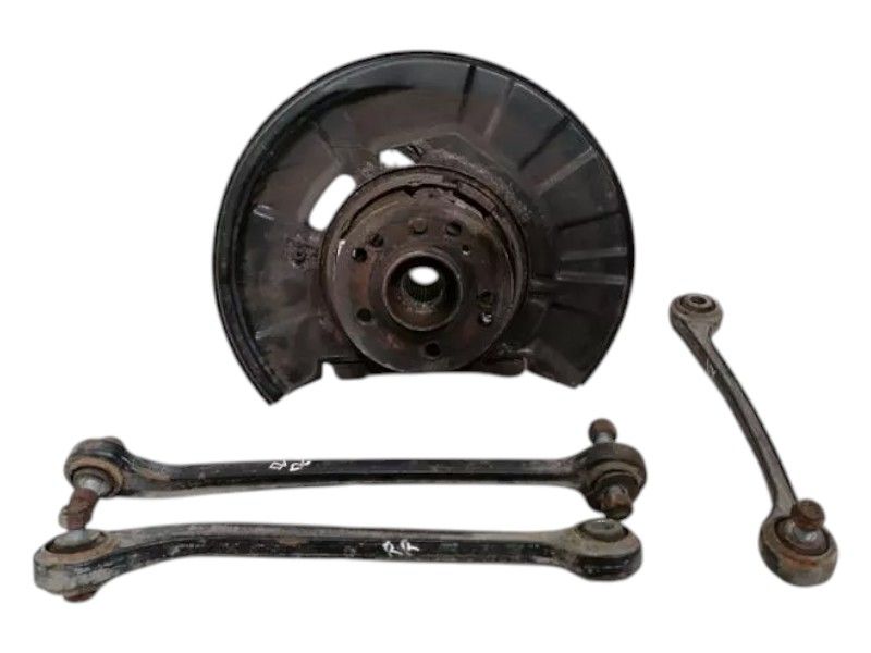 MAYBACH 57 W240 Right Rear Hub A2403501008