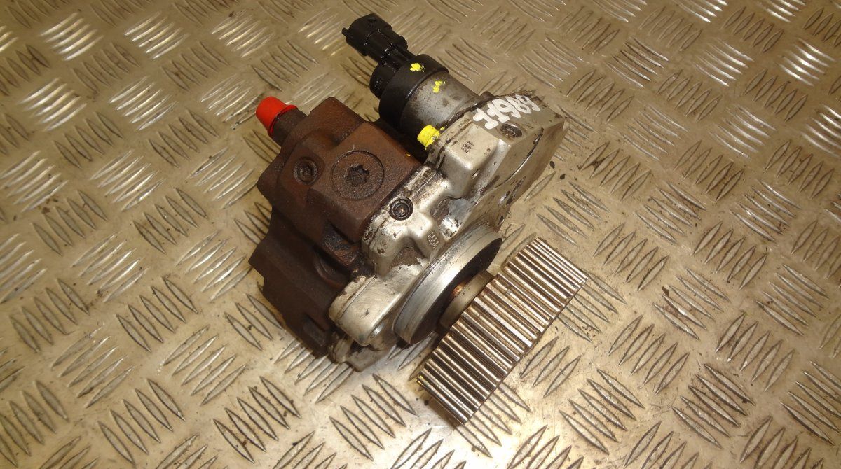 0445010152 Fuel injection pump, diesel CHRYSLER VOYAGER V (RT) (2007-2016)