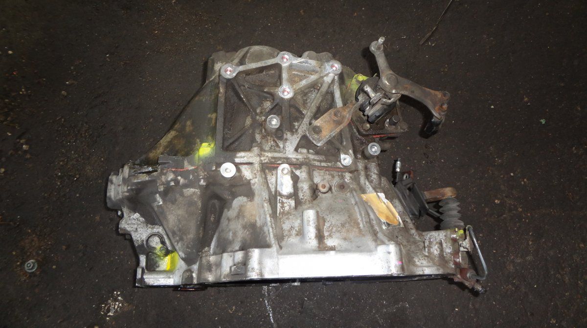 Gearbox TOYOTA AVENSIS (T250) (2003-2008)
