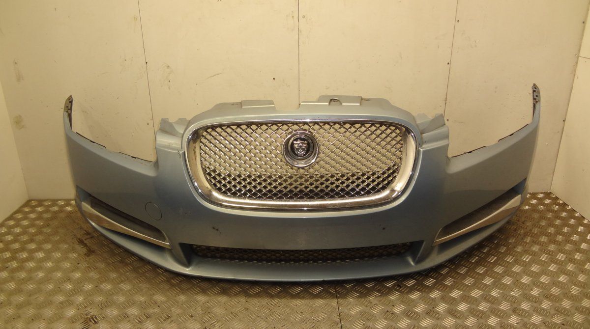 8X2317C831 Front Bumper JAGUAR XF (X250, CC9) (2008-2015)