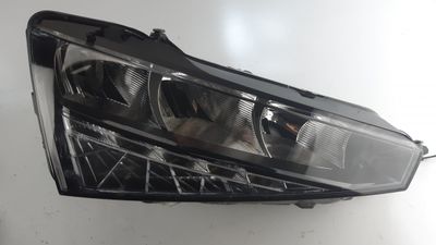 Strålkastare höger SKODA SCALA (NW1) (2019-)