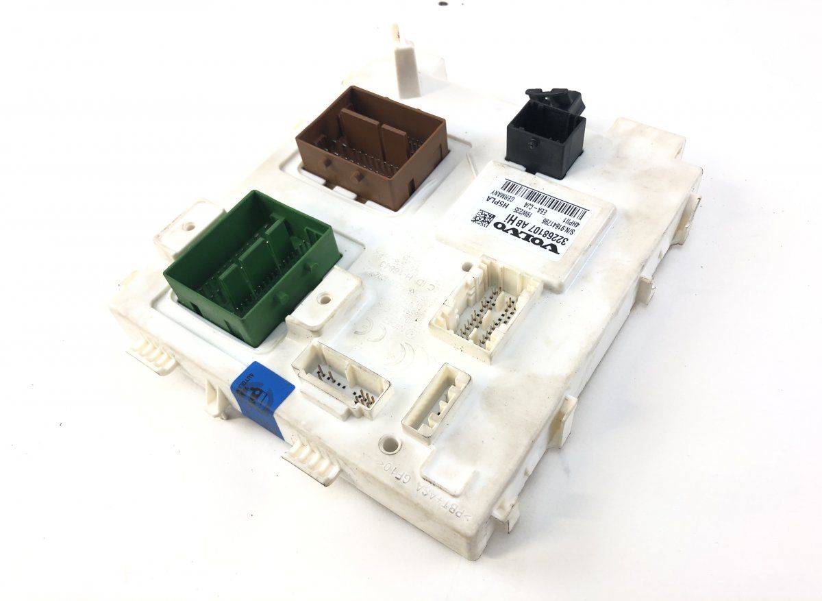 36003252 Fuse box VOLVO XC40 / EX40 / EC40 (536, 539) (2017-)