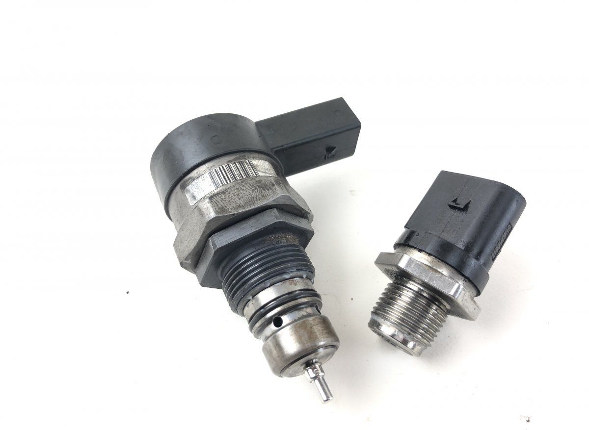 0281002927 A6420740284 0281002985 Fuel pressure regulator set MERCEDES-BENZ ML-CLASS (W164) (2005-2011)