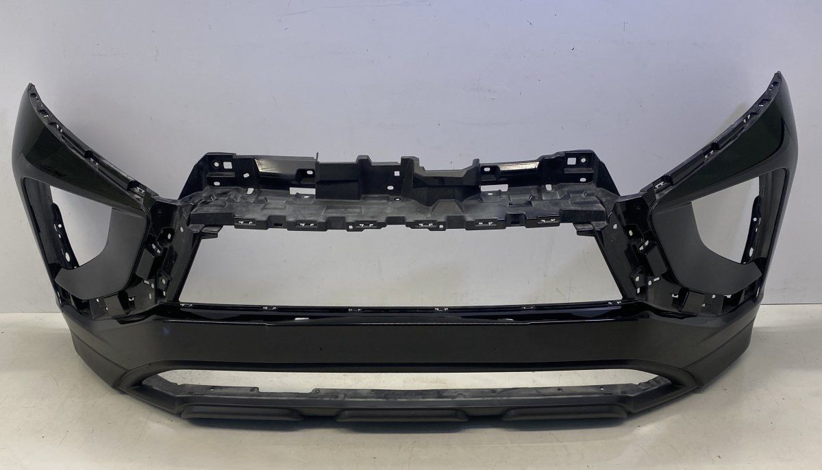 6400H717ZZ Front Bumper MITSUBISHI ECLIPSE CROSS (GK) (2017-)