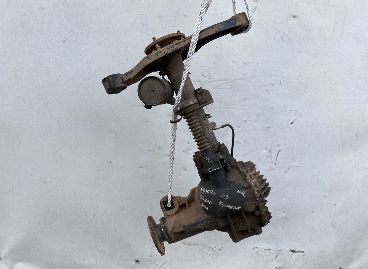 MR453792 XXW Front axle Differential MITSUBISHI PAJERO III (V60, V70) (2000-2007)