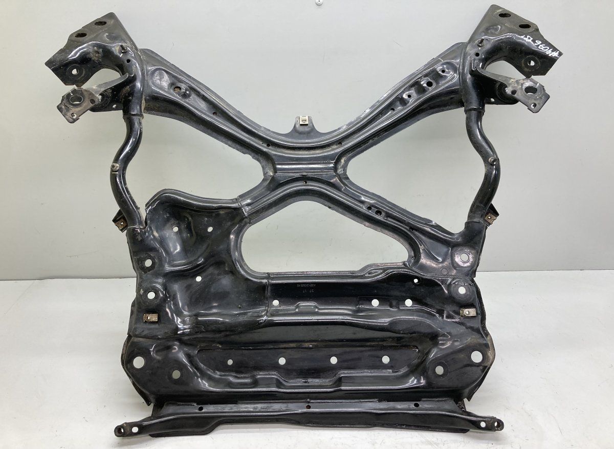 AUB9245635AG 8W2399347G Front Axle Beam AUDI A4 (8W, B9) (2015-)