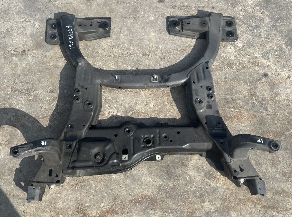 A2466201200 Front Axle Beam MERCEDES-BENZ B-CLASS (W246, W242) (2011-2018)