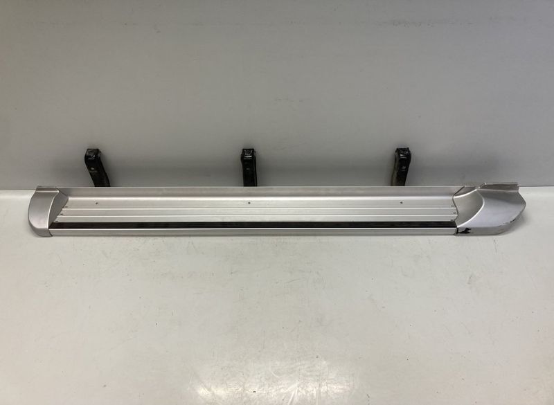 5360A053 Foot / side step left MITSUBISHI L200 V / TRITON (KJ, KK, KL) (2014-2023)