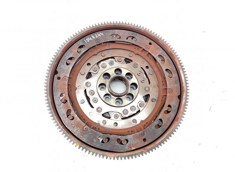 03N105266D Flywheel VW PASSAT B8 (3G) / ALLTRACK (2014-2023)