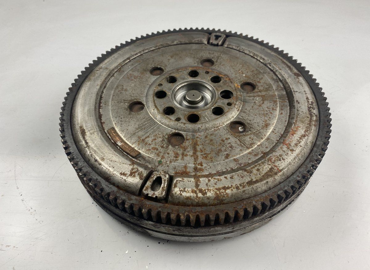 21207560876 415040110 Flywheel BMW 1 (E81, E82, E87, E88) (2003-2013)