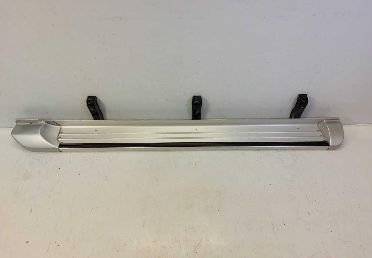 Foot / side step right MITSUBISHI L200 V / TRITON (KJ, KK, KL) (2014-2023)