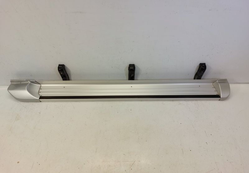 Foot / side step right MITSUBISHI L200 V / TRITON (KJ, KK, KL) (2014-2023)