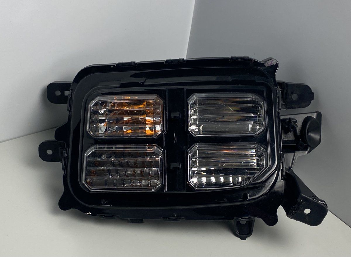 GAMZ2203260 A0858315A 200401A Fog Lamp Front Left MITSUBISHI ASX I / RVR III (GA) (2010-2023)