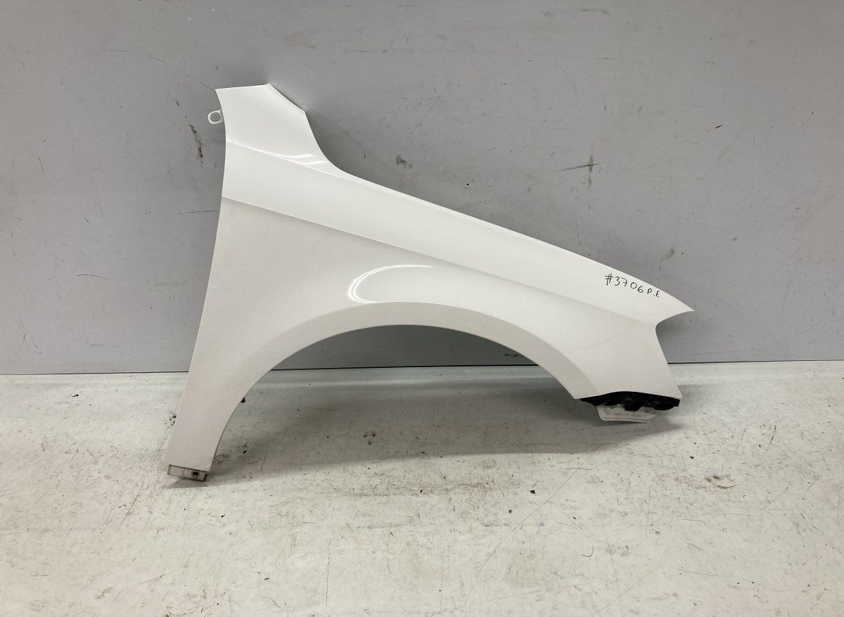 3AA821022B Fender Front Right VW PASSAT B7 / ALLTRACK (2010-2015)