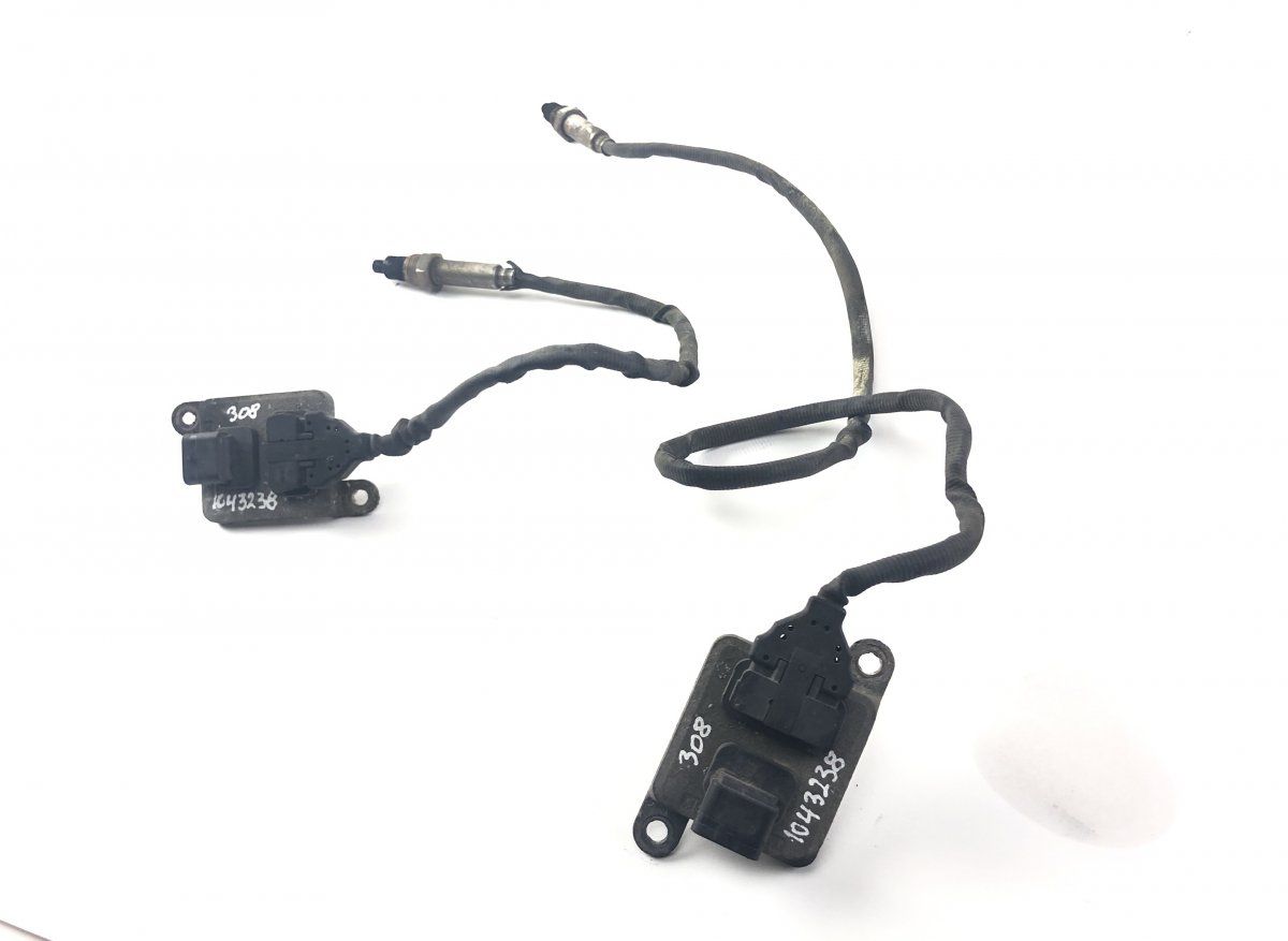 A0009052909 Exhaust / NOX Sensor  MERCEDES-BENZ VITO / V-CLASS (W447) (2014-)