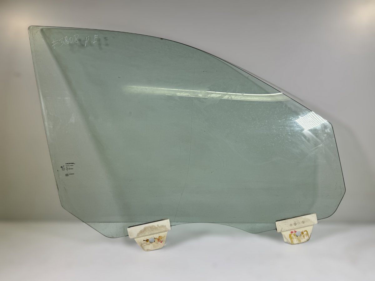 68068670AB Door window glass front right JEEP GRAND CHEROKEE IV (WK, WK2) (2010-2021)