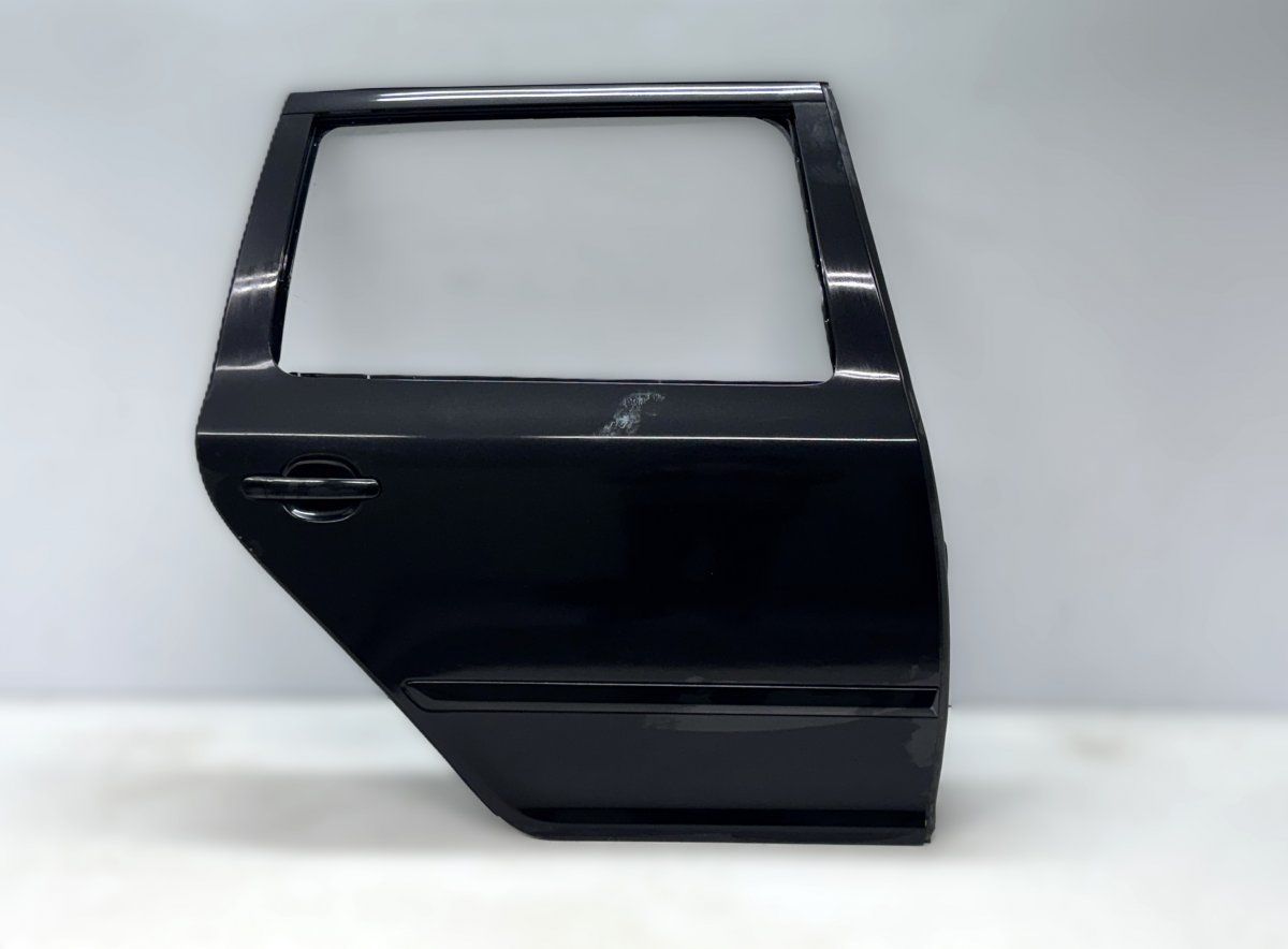 1Z9833056 Door Rear Right SKODA OCTAVIA II (1Z) (2004-2013)