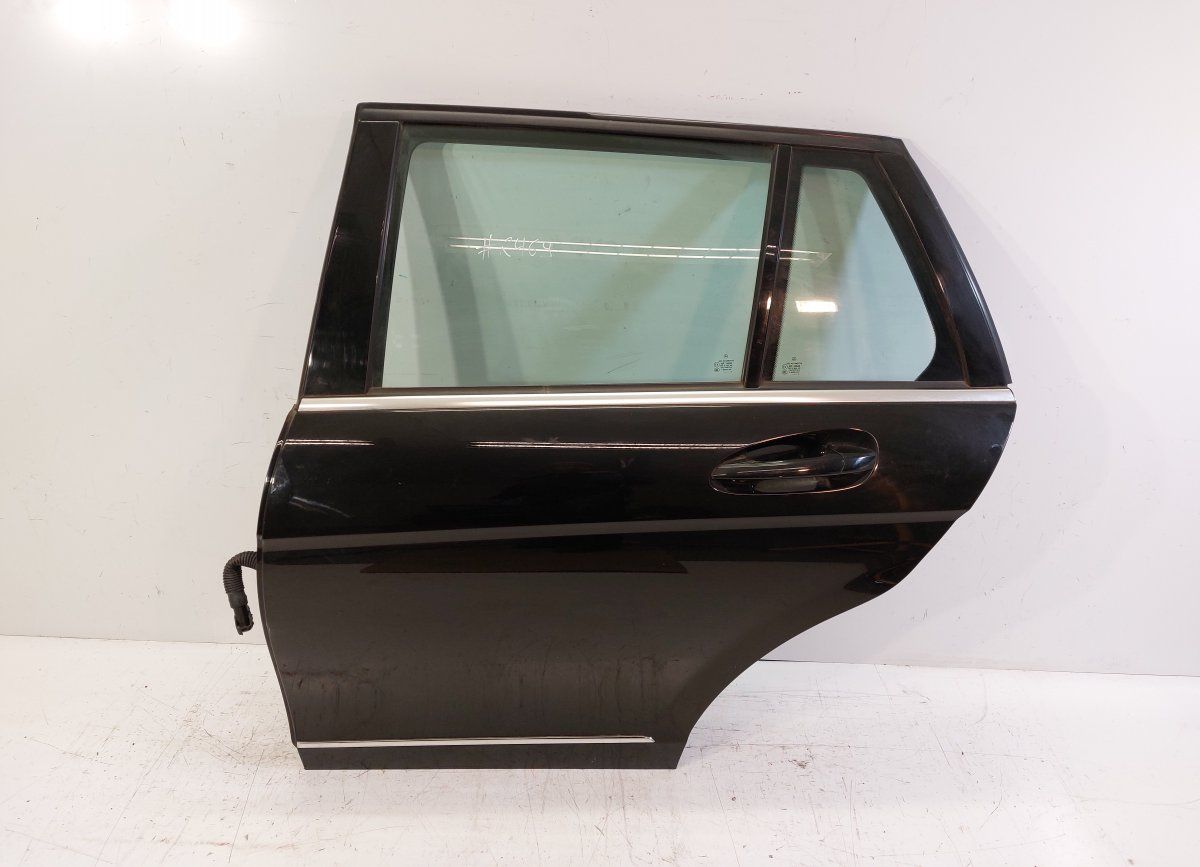 Door Rear  Left MERCEDES-BENZ C-CLASS (W204) (2007-2013)