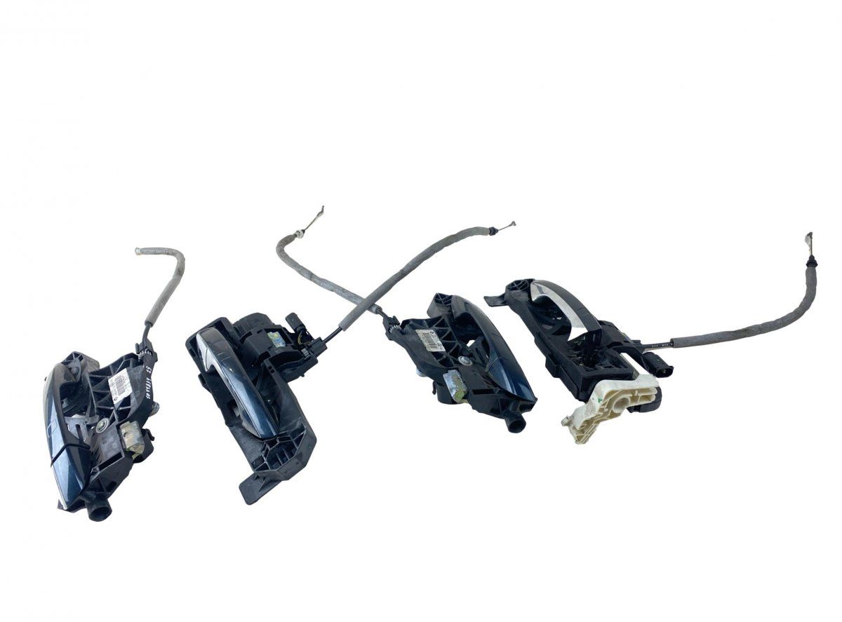 A2217600970 A2217601070 A2217600670 Door handle exterior set MERCEDES-BENZ S-CLASS (W221) (2005-2013)